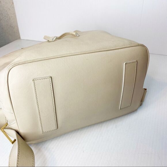 Fairchild Baldwin Rucksack in Stone Backpack - Picture 9 of 12